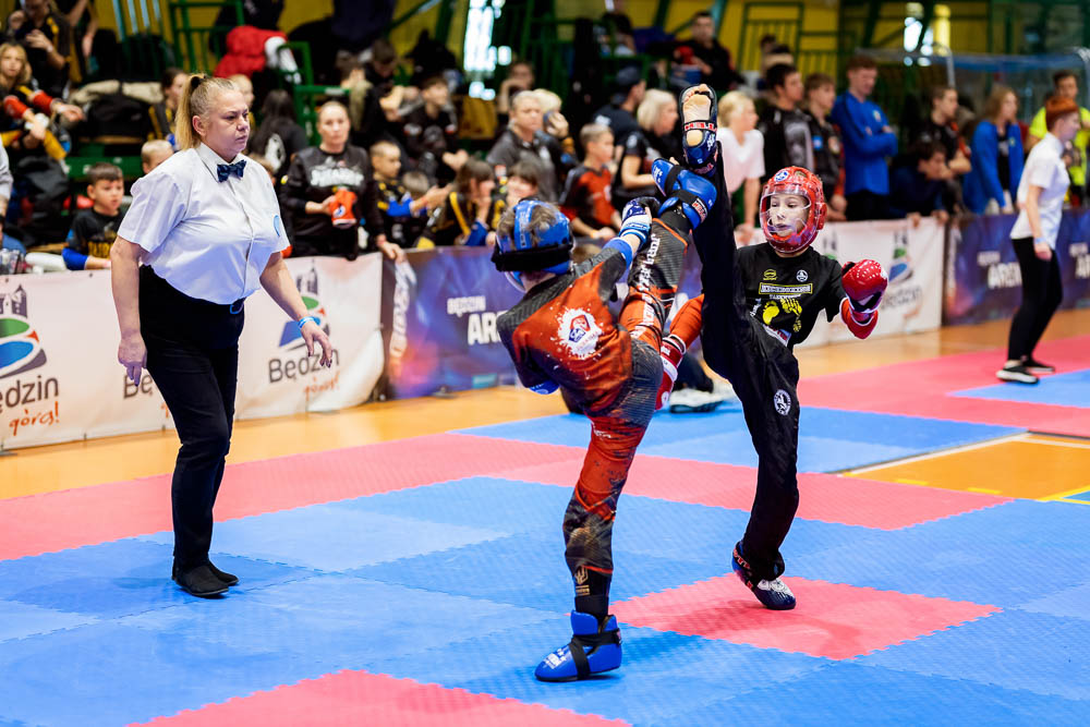Klub Sportowy Mistral Będzin Dąbrowa Górnicza Jaworzno Wojkowice Czeladź Sosnowiec Boks Kickboxing Taekwondo K1 sztuki walki treningi dla dzieci-105.jpg